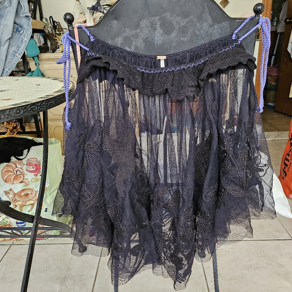 Free People 🌼 Lace Top♡NWT